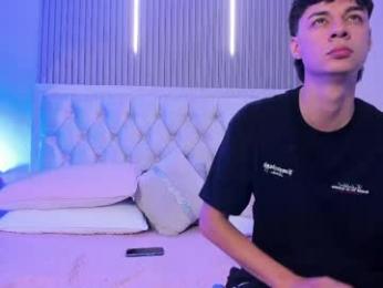 andy_may18 webcam chaturbate model stream image