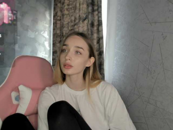 Polikinesis webcam model stream image