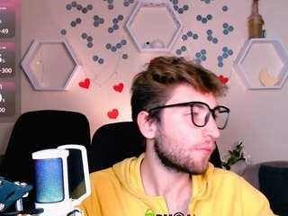 joseph-bear webcam model stream image