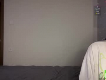 lovelly_mooncouple webcam model stream image