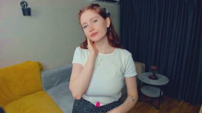 EsmeFountain webcam model stream image