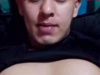 Roman Croft webcam model stream image