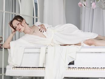 SelinDeLaRosa webcam model stream image