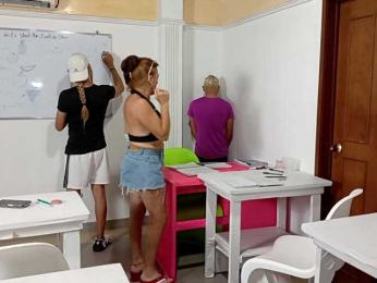 B612a webcam model stream image