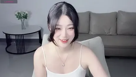 YaoooX webcam stripchat model stream image