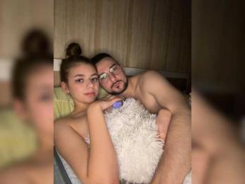 DS888 webcam bongacams model stream image