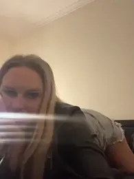 imyourgoodgirl69 webcam model stream image