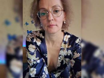 Valkiriyas webcam bongacams model stream image