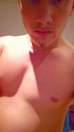 Marcdonals webcam model stream image