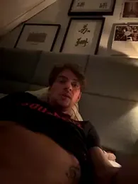 hottest23 webcam model stream image