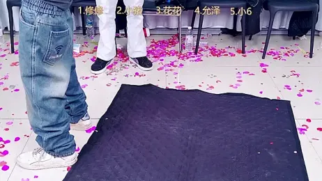 QYBOYS_010 webcam model stream image