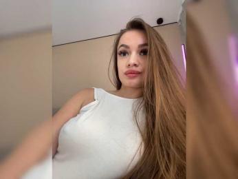 -_-_-------- webcam bongacams model stream image