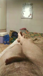 aless146 webcam model stream image