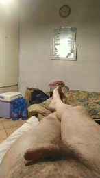 aless146 webcam model stream image