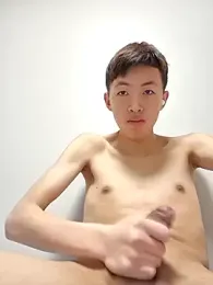 JiwoongWang2008 webcam model stream image