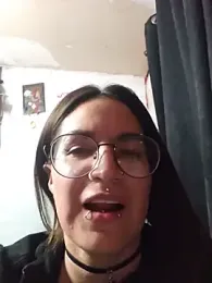 Karengenesisx webcam model stream image