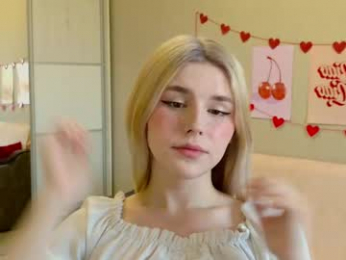 your_tender_doll webcam chaturbate model stream image