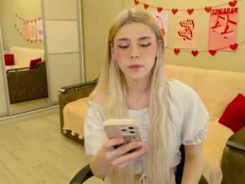 your_tender_doll webcam model stream image