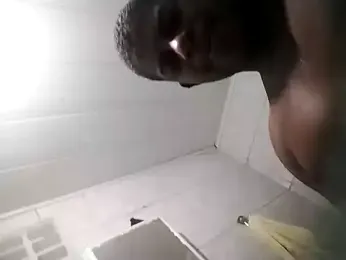 Miliberta webcam model stream image