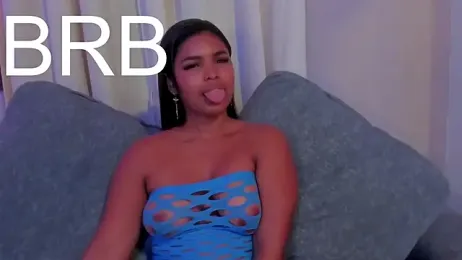 zoe_roux21 webcam stripchat model stream image