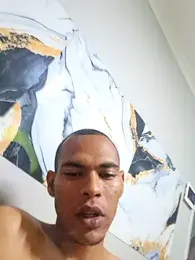 LuciousLyon webcam model stream image