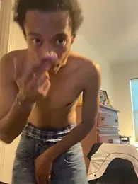 Younganddumb42069 webcam model stream image