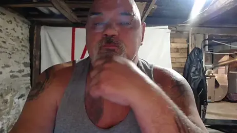 Newfiesausage1972 webcam model stream image