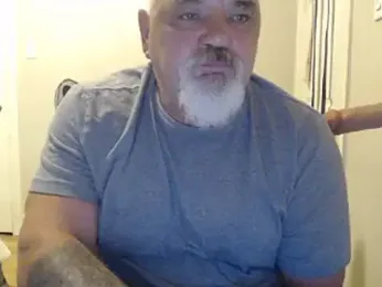 Newfiesausage1972 webcam stripchat model stream image