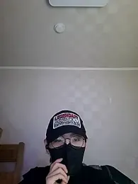 TYYUIOE3 webcam stripchat model stream image
