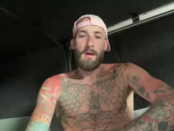 tuhands webcam model stream image