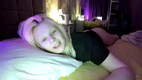 sashakiss99 webcam model stream image