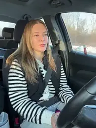 AllesandraLove webcam stripchat model stream image