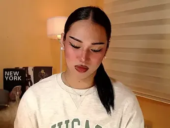 magnificent_kitana webcam model stream image