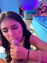 adventure_of_young_2 webcam model stream image