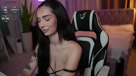 LindaWarners webcam stripchat model stream image