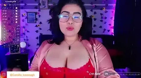 IamCamilla webcam model stream image