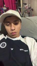 Ozzek webcam model stream image