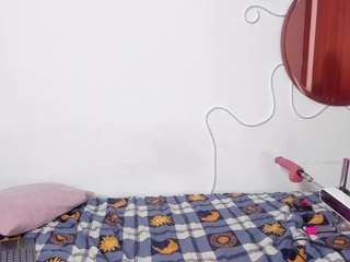 nyla-rose webcam model stream image