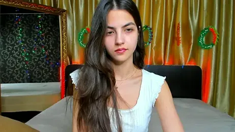 Milana_Crystal_ webcam model stream image
