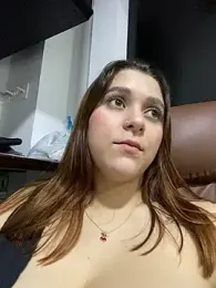 SophiaLaurens webcam model stream image