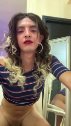 FemboyLuxe webcam model stream image