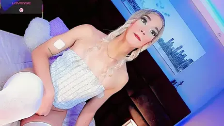 Nauthy_girl webcam model stream image