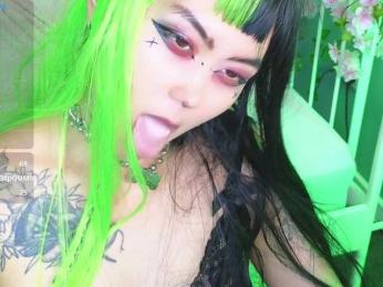 Ravens_Nest webcam model stream image