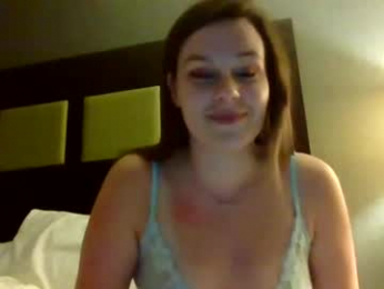 ceecee6996 webcam model stream image