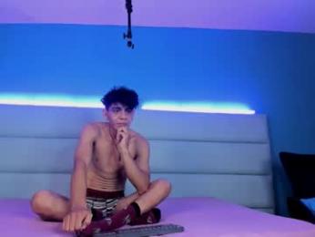 abrilandjulian webcam chaturbate model stream image