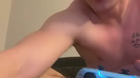 Lucas328706 webcam model stream image