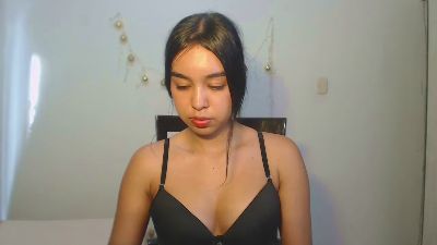 kyra_fox_ webcam model stream image