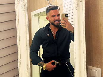 MikeAdamov webcam livejasmin model stream image