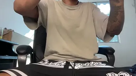 dominic_brandd23 webcam model stream image