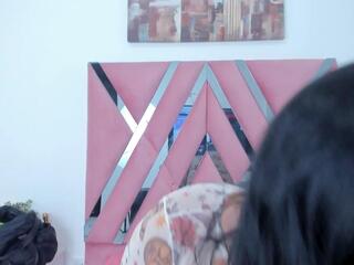Mia Quevedo webcam flirt4free model stream image
